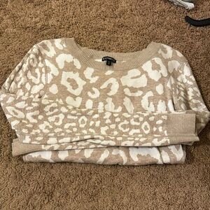 Express women’s sweater